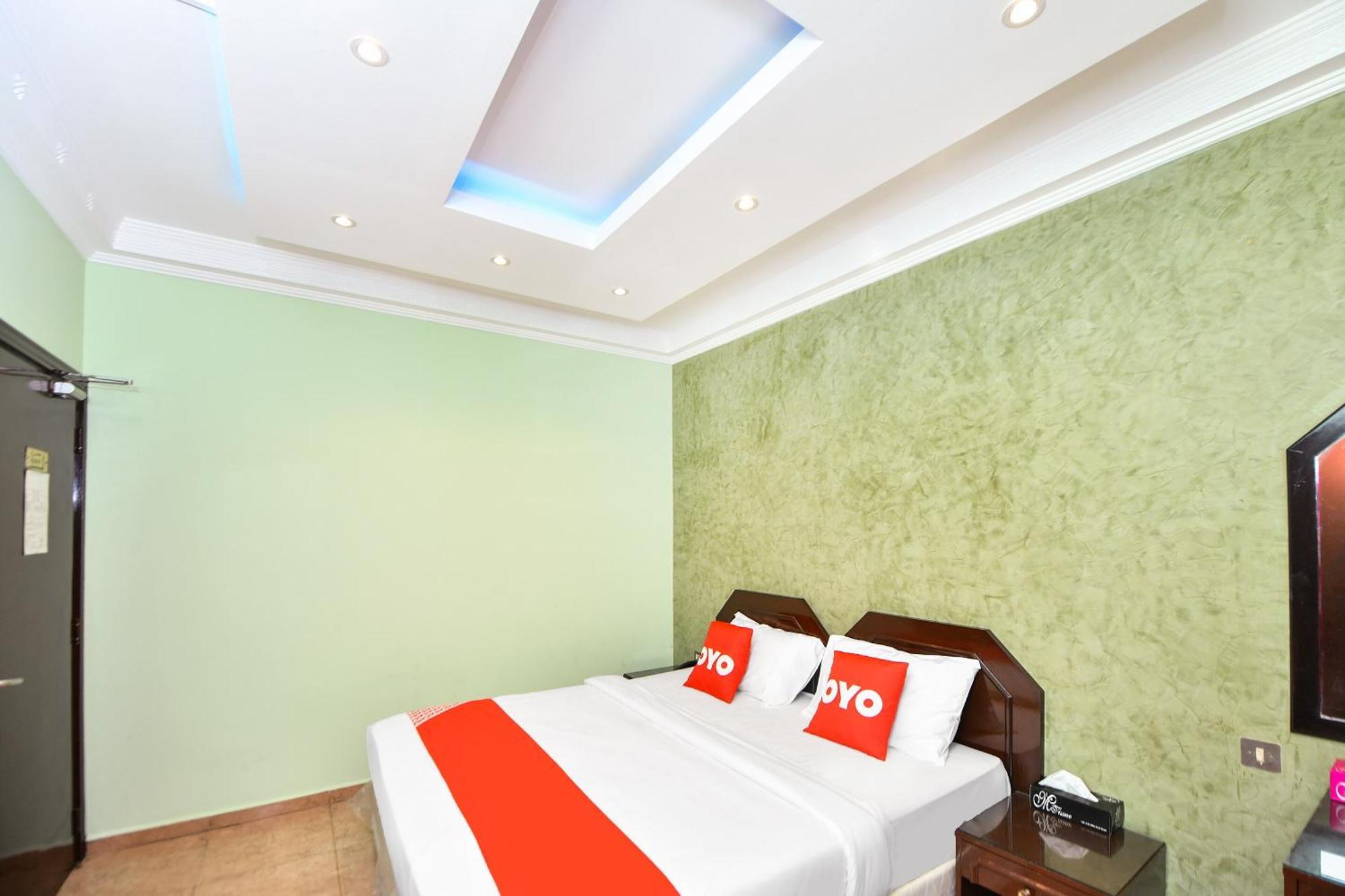 Oyo 137 Marina Hotel Mascate Extérieur photo